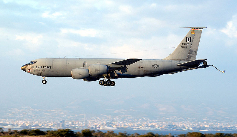 (VIDEO) Check Out The “Stratotanker” Aerial Refueling Aircraft Featured