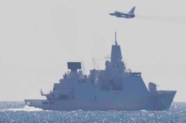 Watch 2 Russian Attack Jets Harass A Dutch Navy Frigate In The Baltic Sea Featured