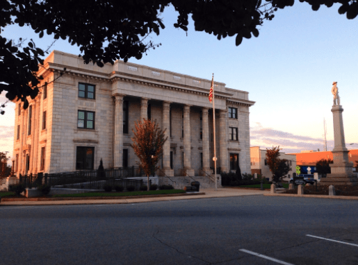 Two Marines Arrested At Pro-Confederate Rally After Displaying White Nationalist Banner Featured