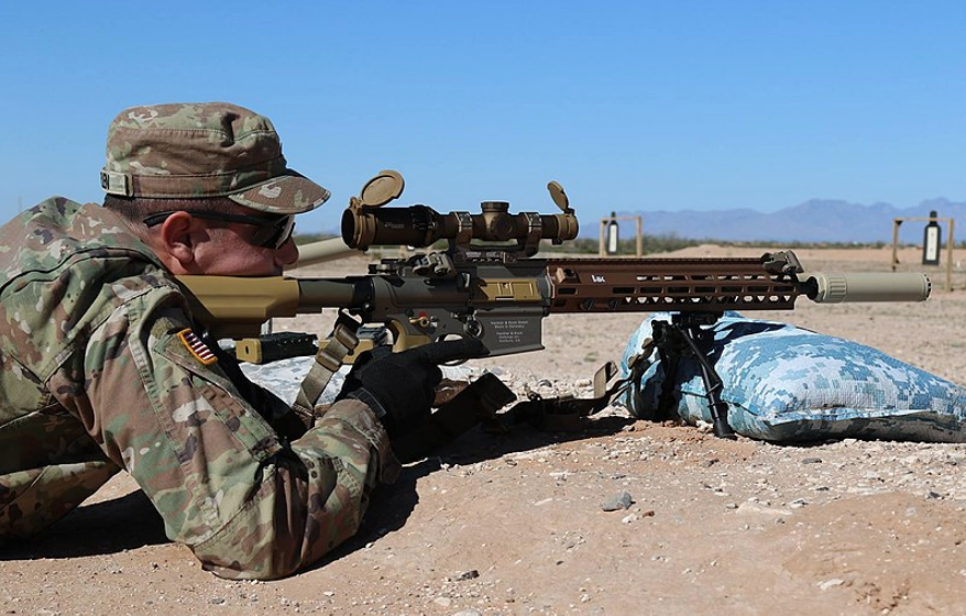 PHOTOS: New Army rifle offers more versatility in combat | American ...