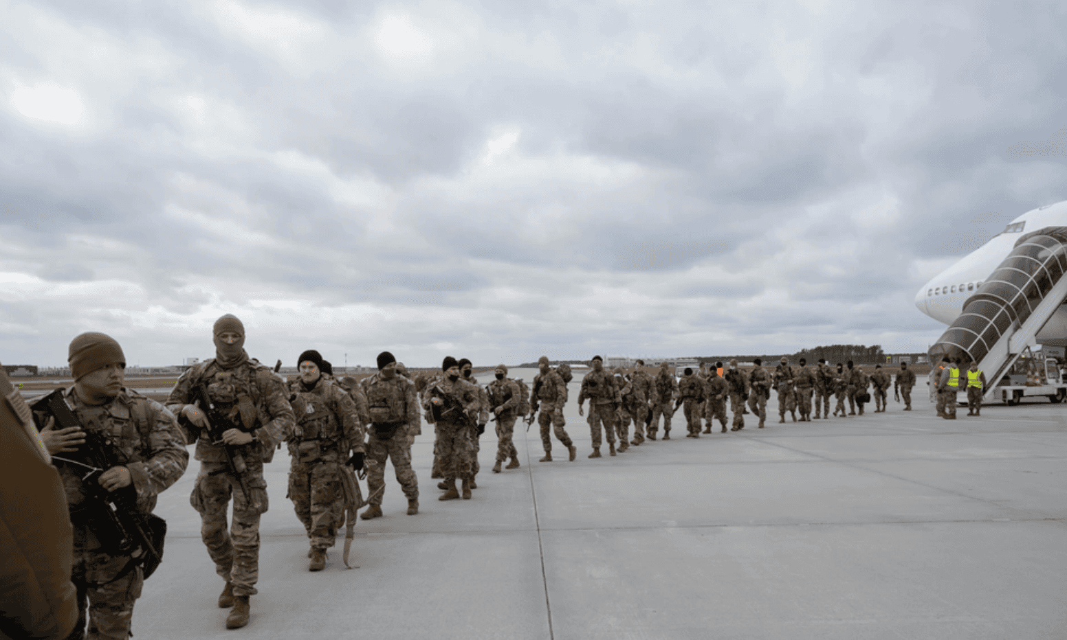 US troops surpass 100,000 in Europe