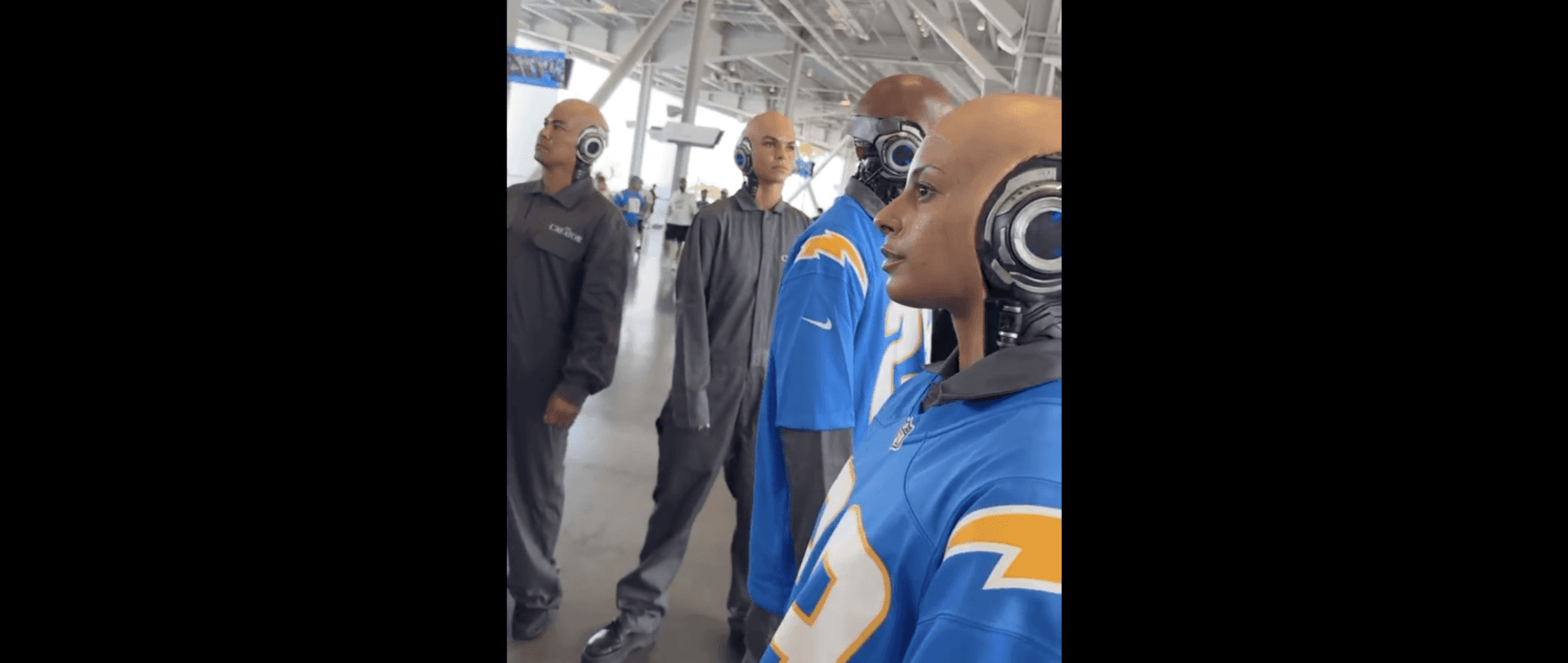 AI robot fans seen at Chargers-Dolphins game