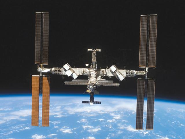 U.S. Navy Beams Up Energy Featured