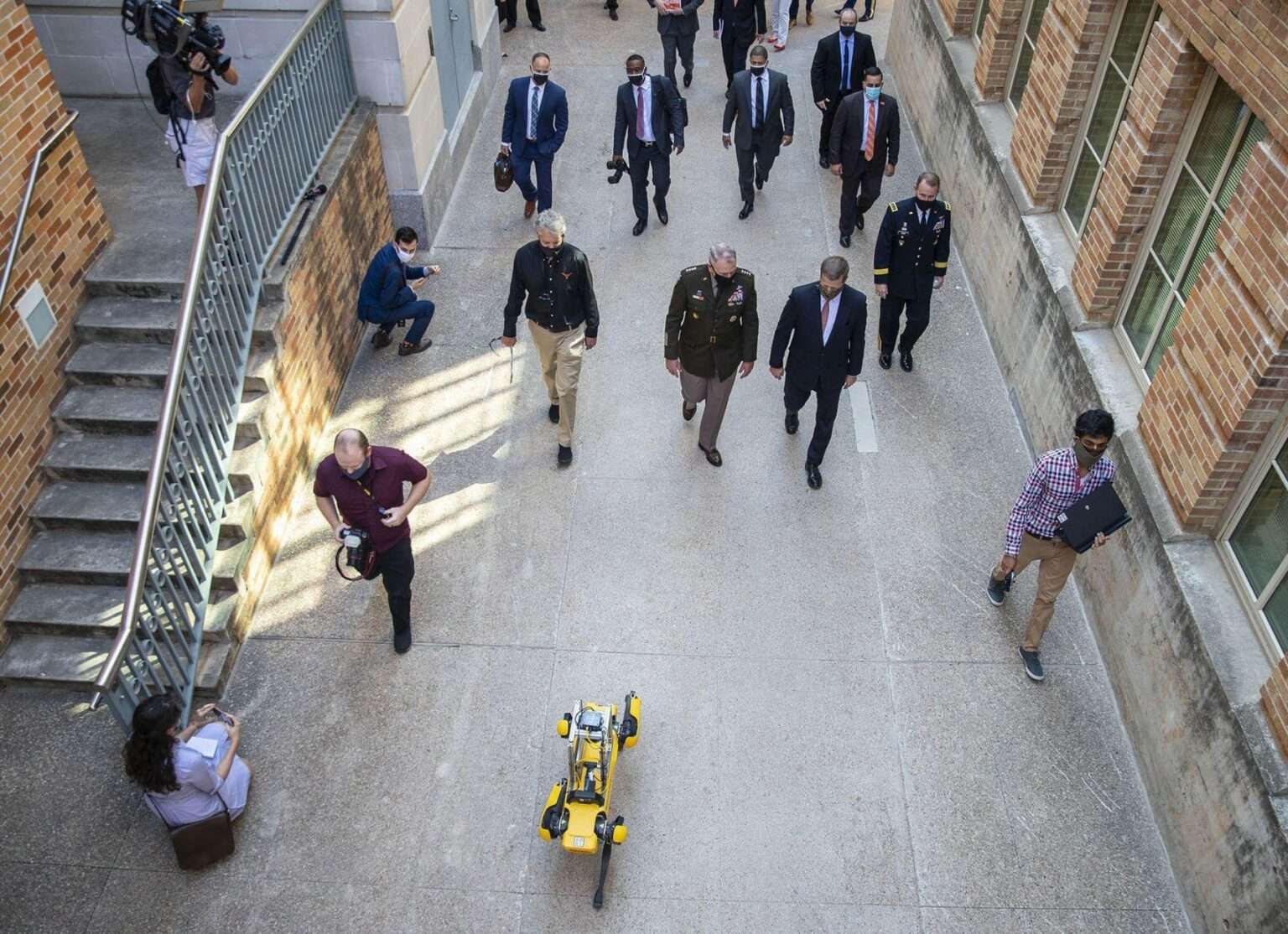 Army Futures Command, UTAustin unveil robotics lab American Military News