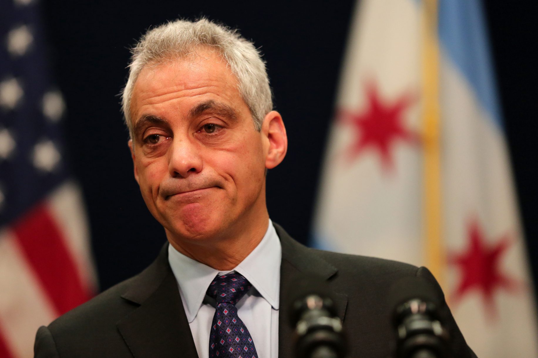 Chicago cops will be required to radio in incidents when they point gun ...