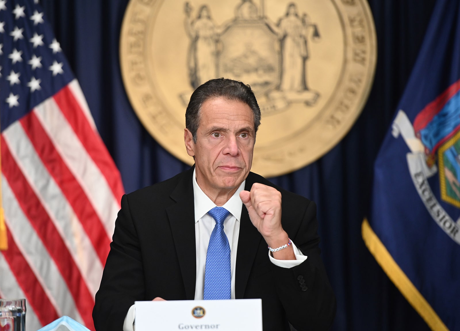 Ny Gov Cuomo Signs Bill Banning Confederate Flag Sales On Public Ground American Military News 