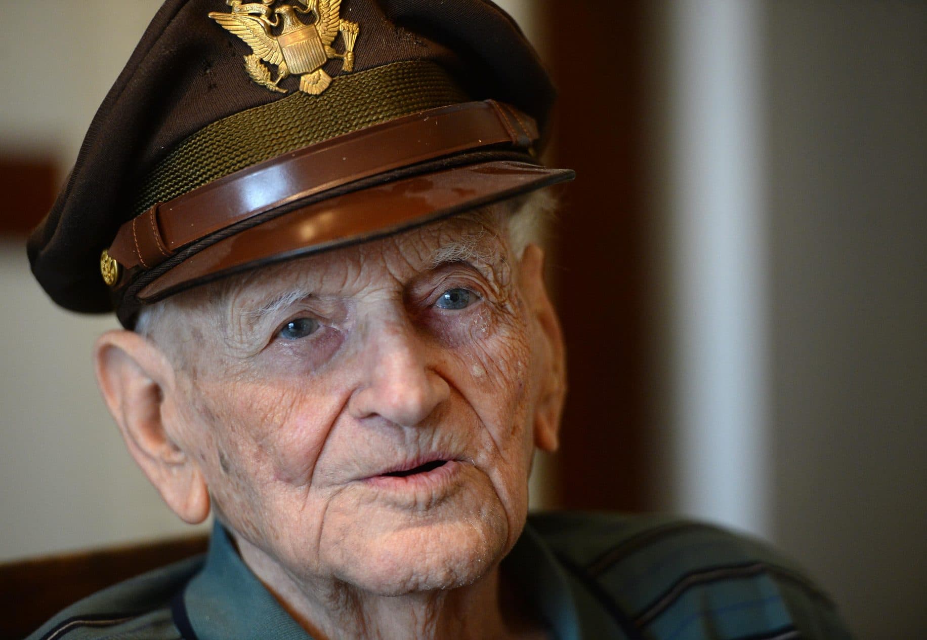 WWII bomber pilot celebrates 100th birthday | American Military News