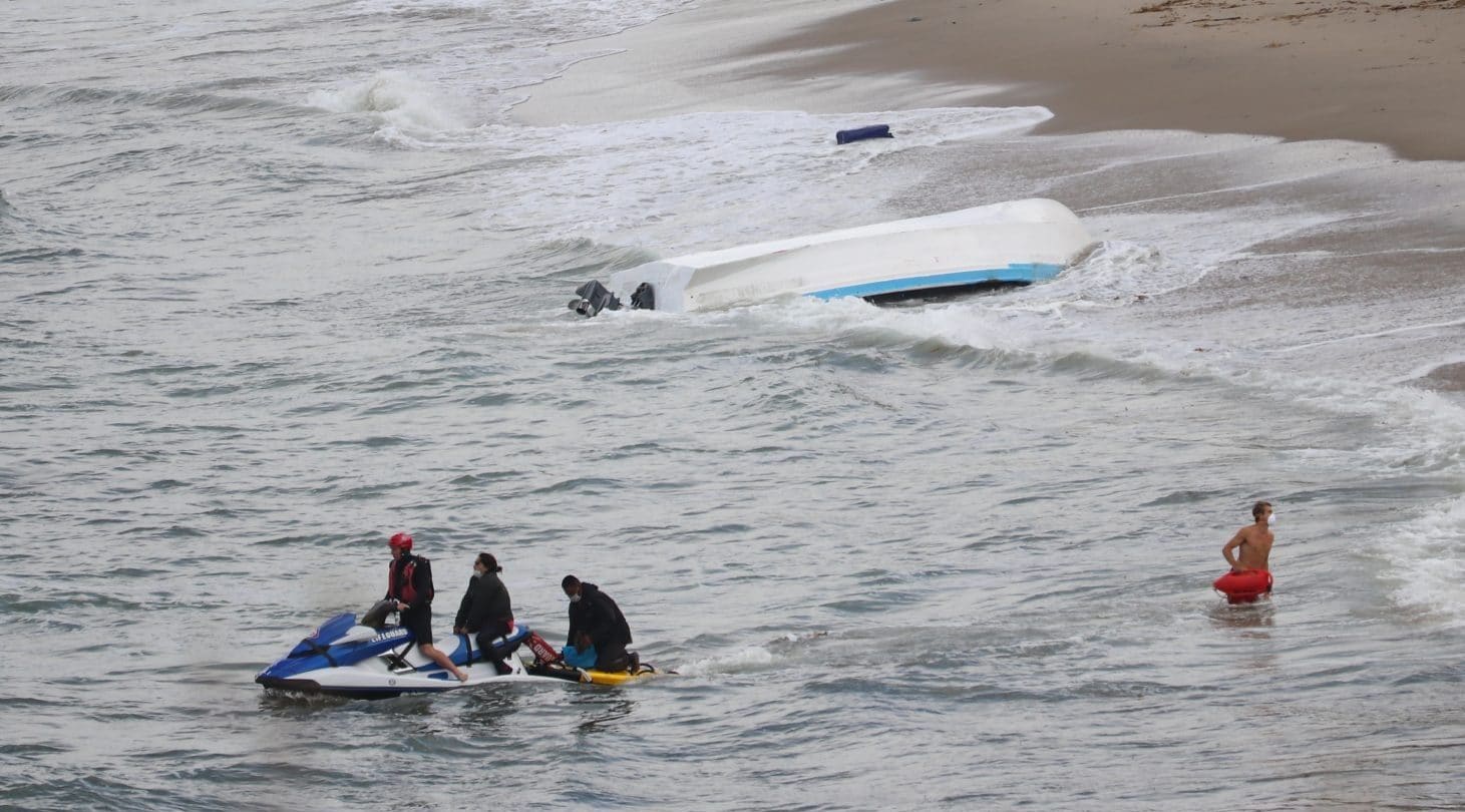 13 rescued in San Diego after Mexican smuggling boat capsizes American Military News