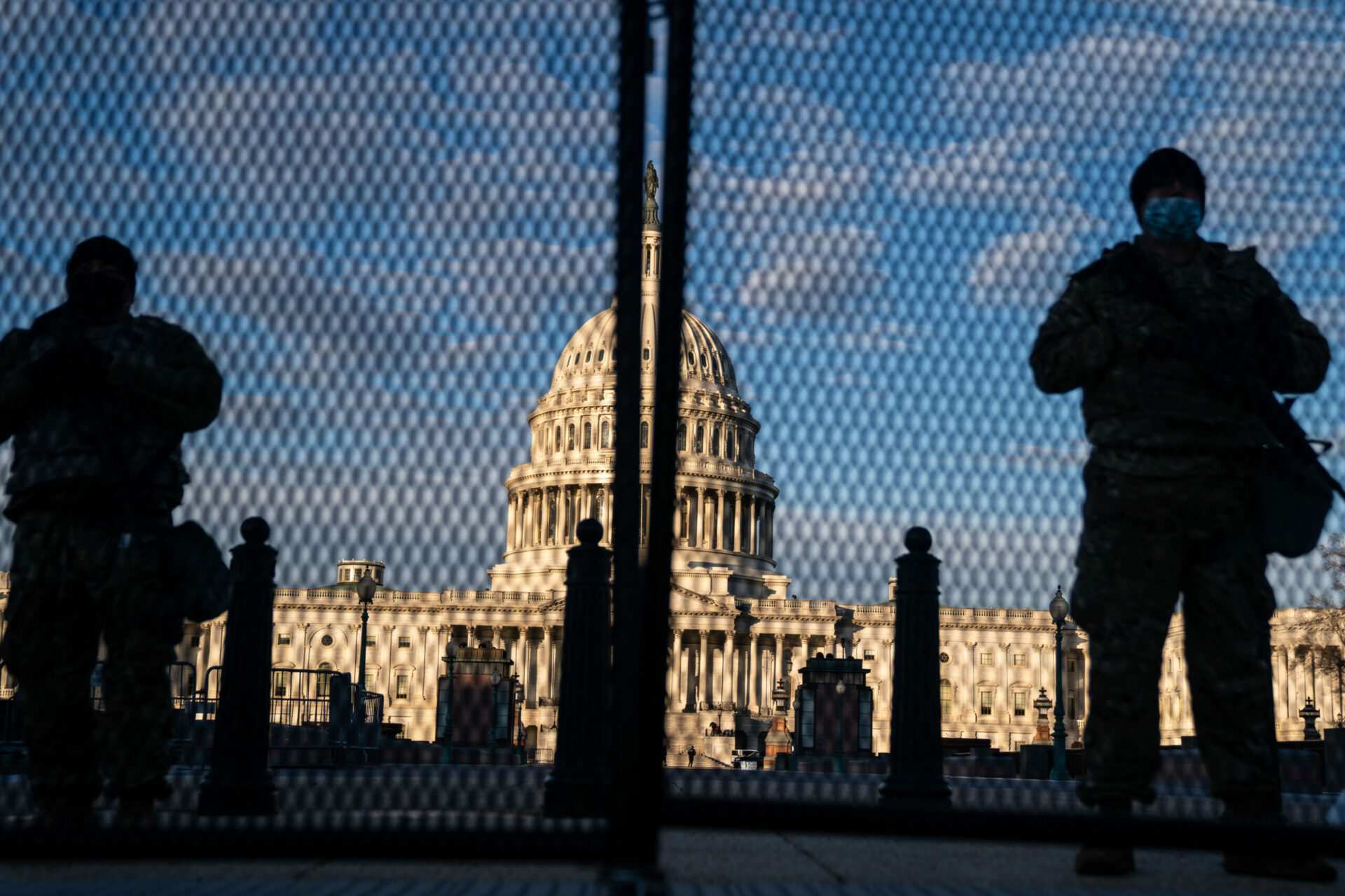 Fencing put up outside White House, VP residence US Capitol