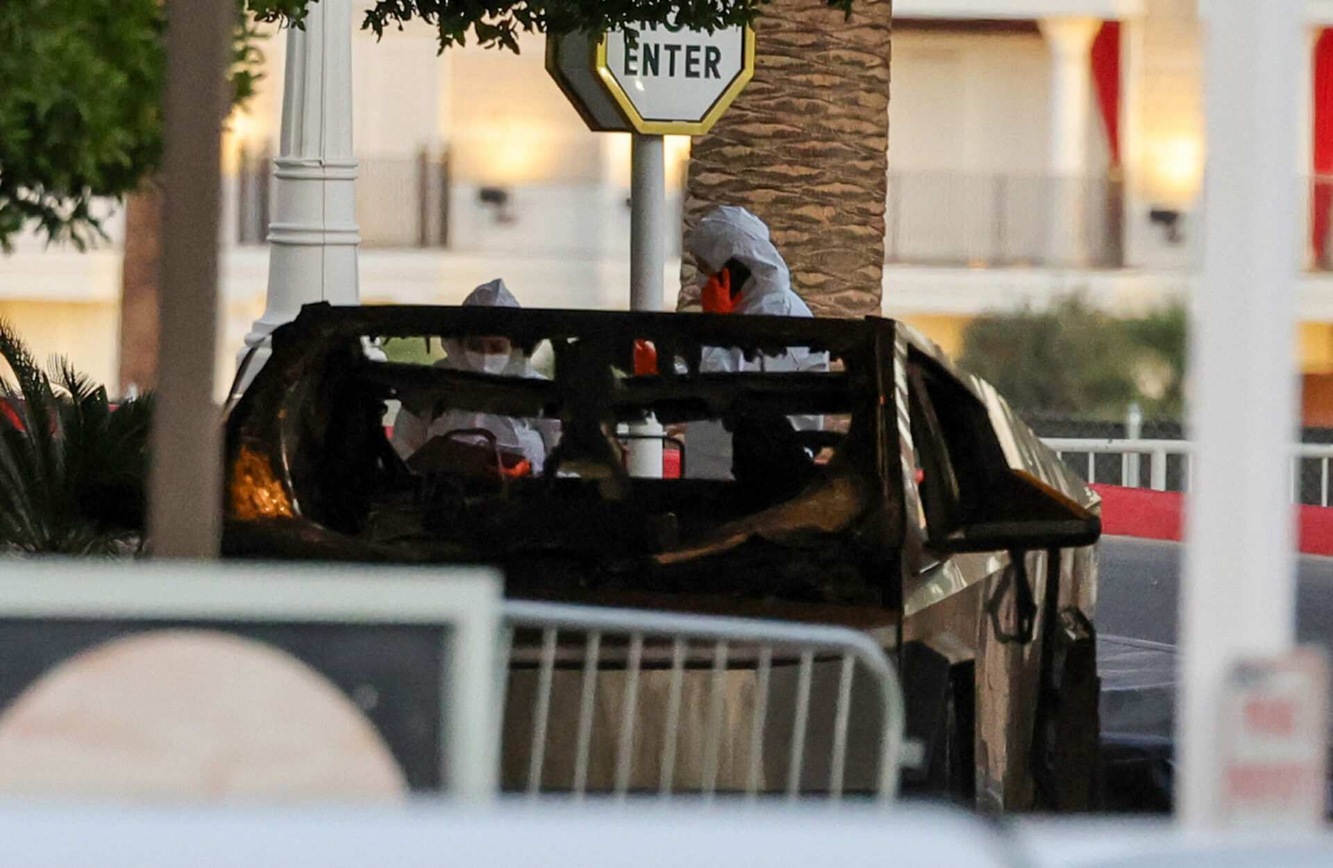 New Orleans attacker acted alone; feds look for ties to Cybertruck explosion in Las Vegas