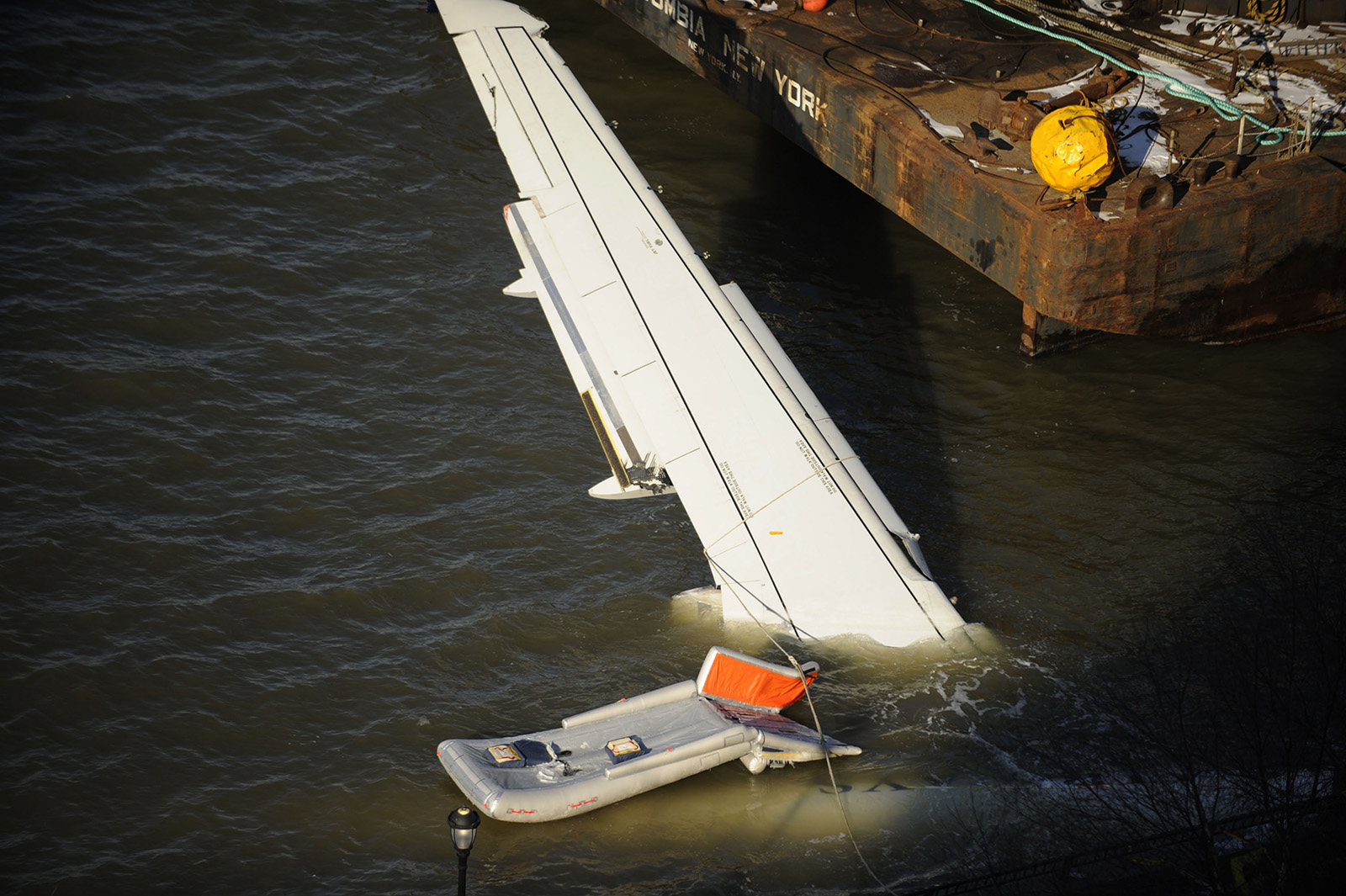 Hero pilot ‘Sully’ Sullenberger recalls ‘Miracle on the Hudson’ landing