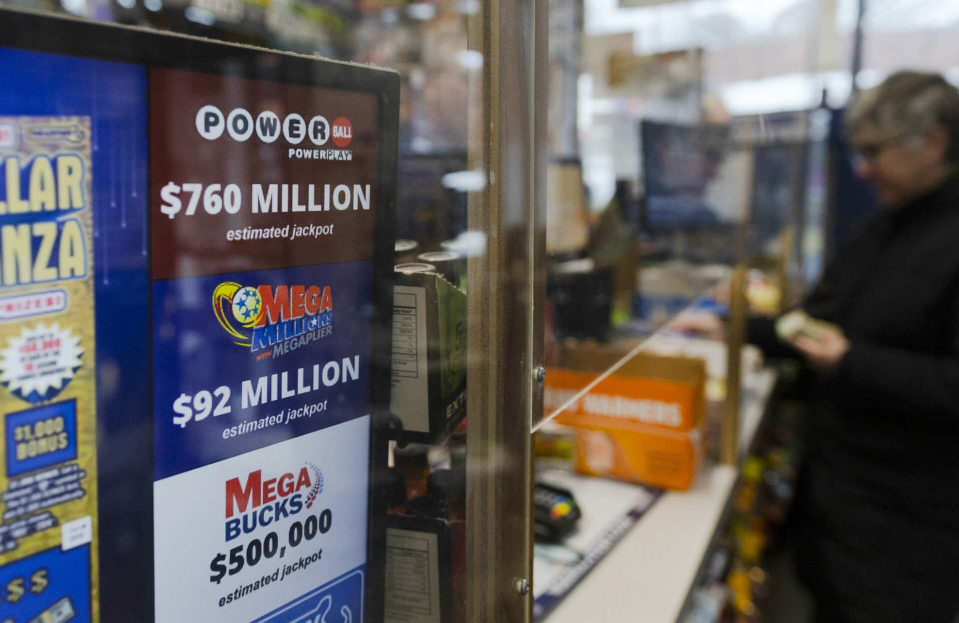 Army vet wins huge lottery prize