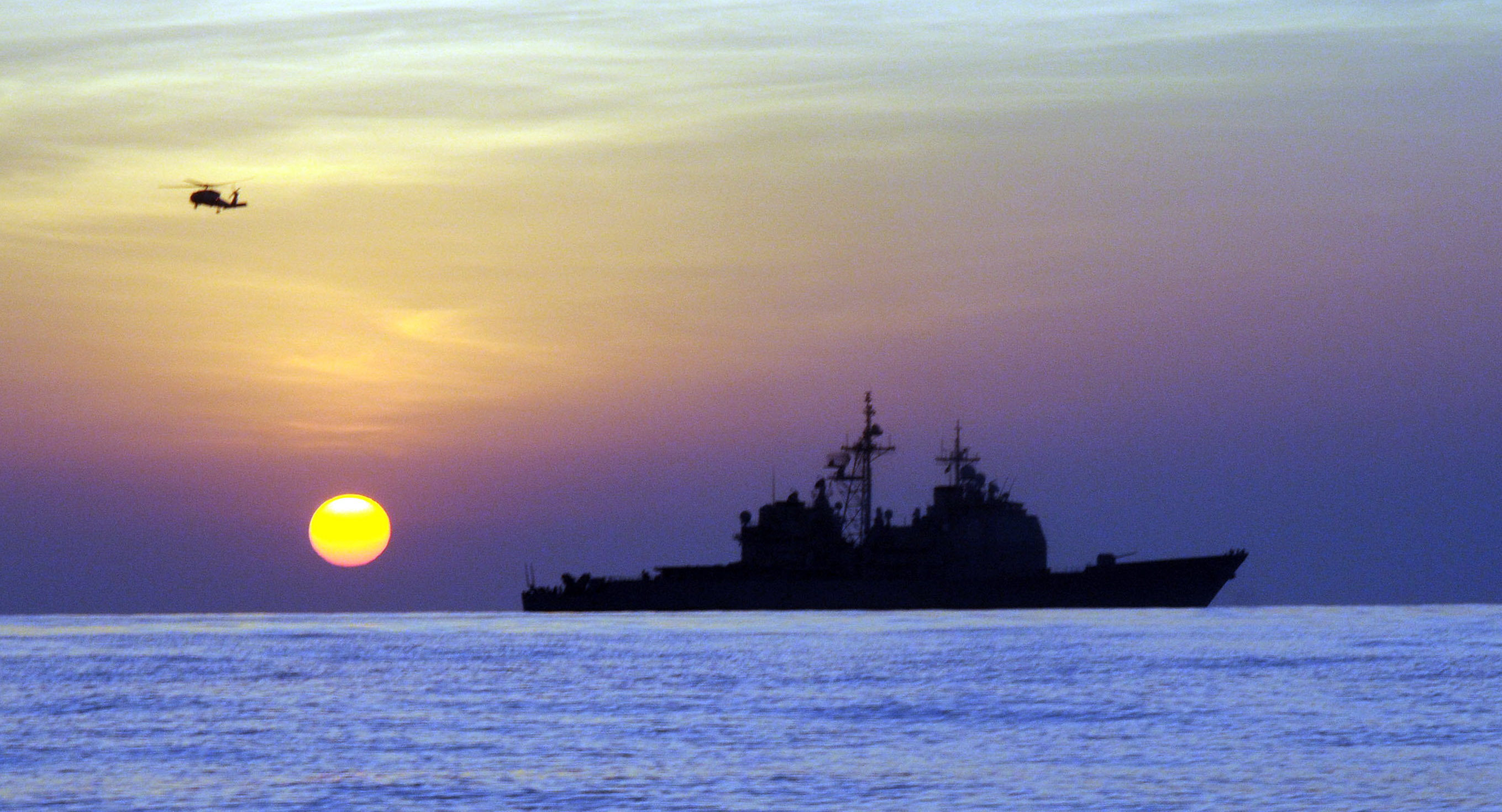 Showdown In The Gulf Of Aden: Iranian Warships Encroach On USS Mason After Houthi Attacks Featured