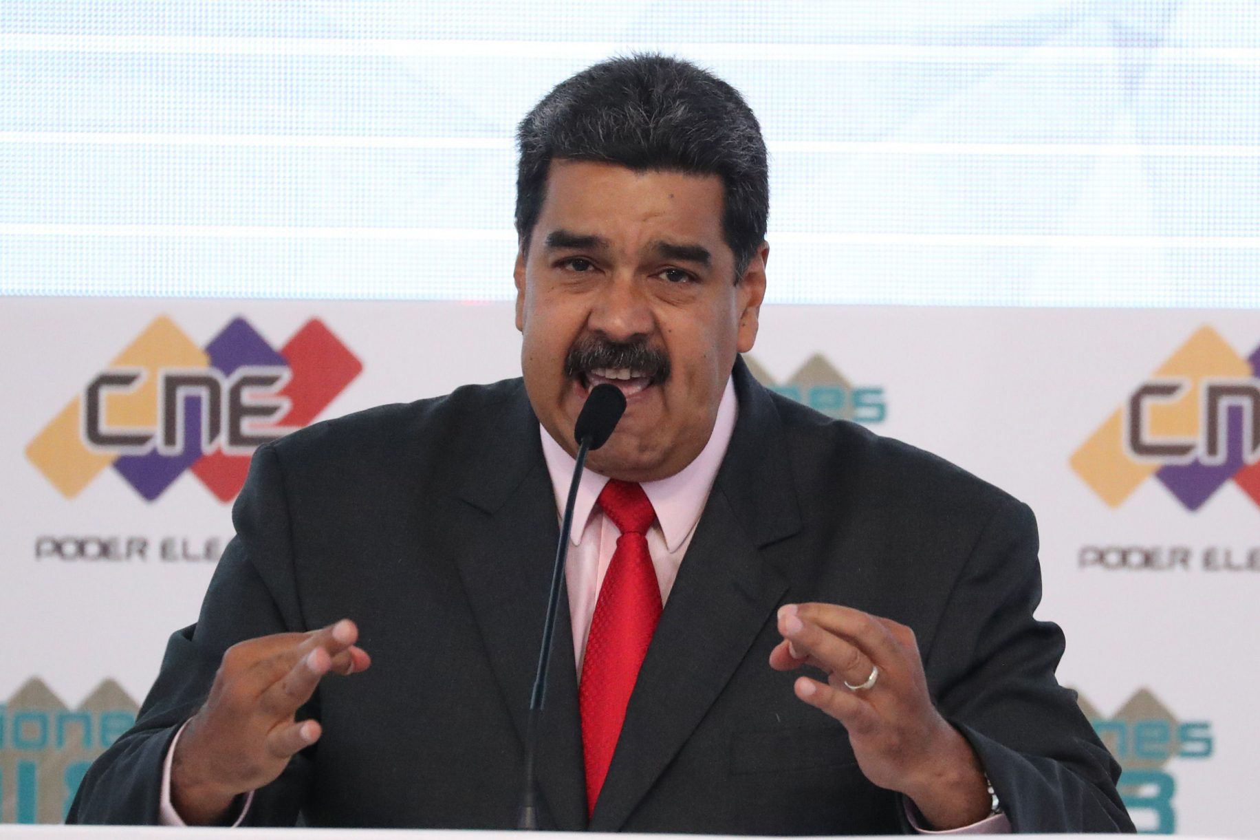 Insurgent group sought to capture Venezuela's Maduro and put him on a ...