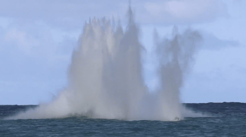 Video WWII bombs detonated in Hawaii
