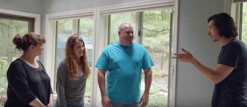 (VIDEO) ‘Star Wars’ actor & U.S. Marine veteran surprises military family with scholarship Featured