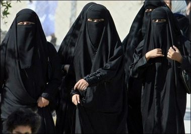 ISIS Publicly Whips Woman For Breaking This Specific Code Featured