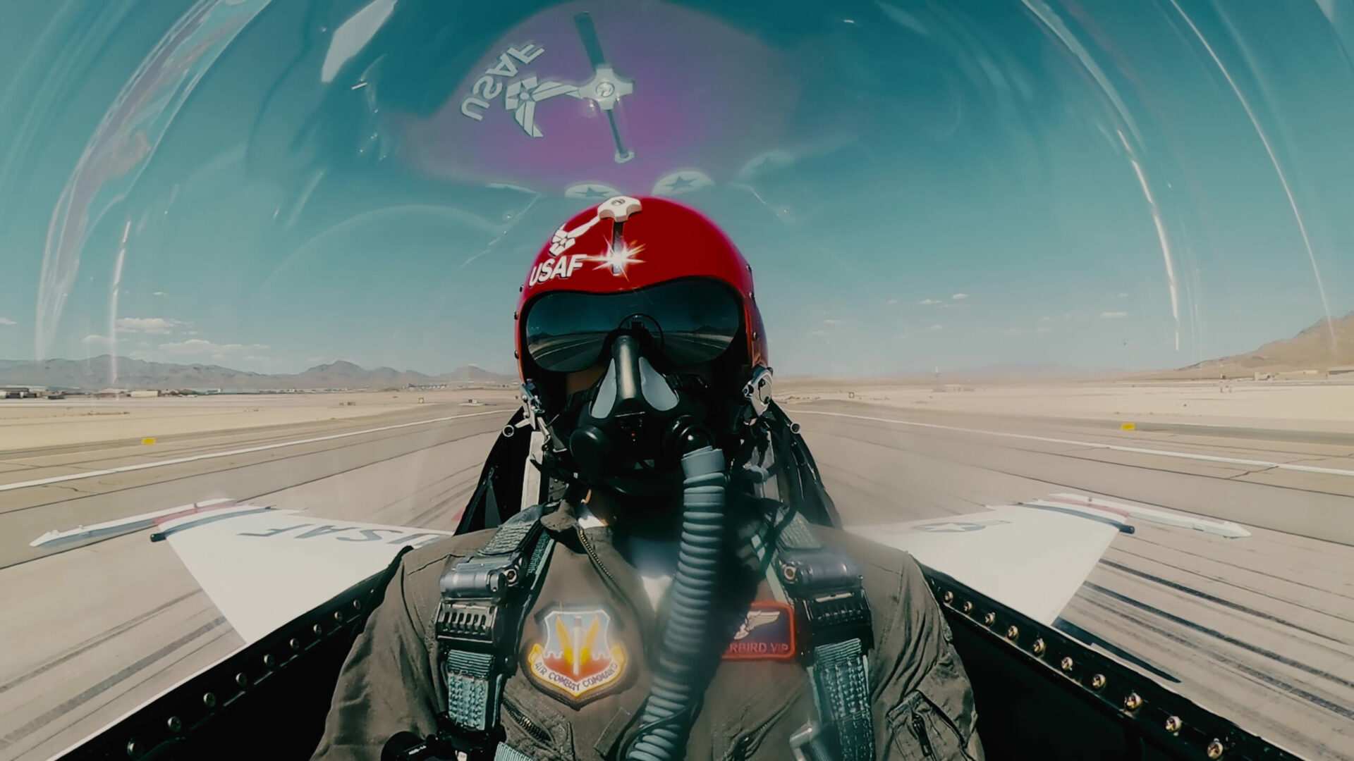 WATCH: Raiders' Jimmy Garoppolo takes flight in F-16 fighter jet with Air  Force Thunderbirds