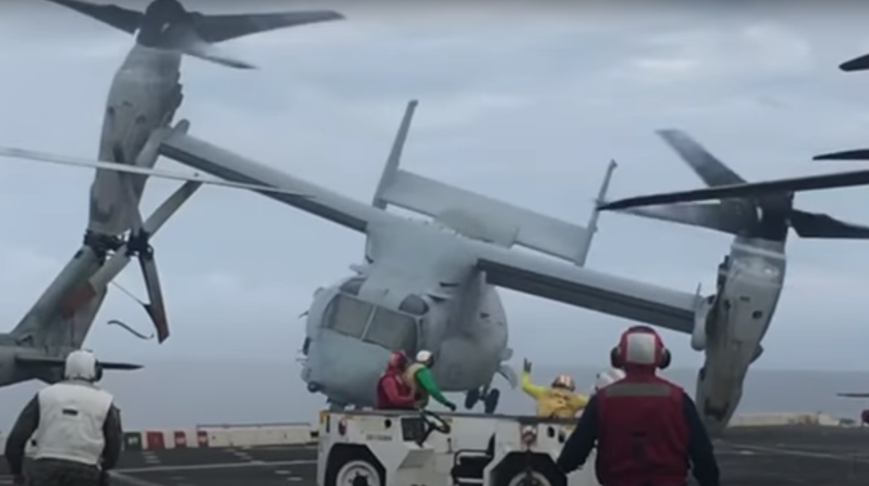 Video of fatal 2017 V-22 Osprey crash on warship released for first ...