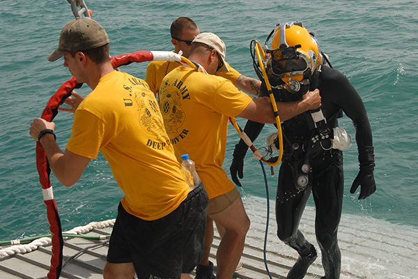 (VIDEO) Learn All About The Career Of A U.S. Army Diver Featured