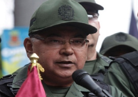 Venezuela, Who’s People Are Starving To Death, Publicly Crushes And Cuts Up Guns For Gun Control Campaign Featured